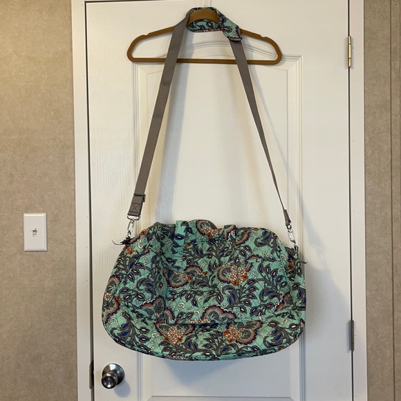 Vera Bradley Handbags - Large Vera Bradley travel bag with strap